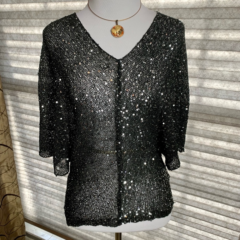 UMGEE Sparkly Butterfly sleeve top
